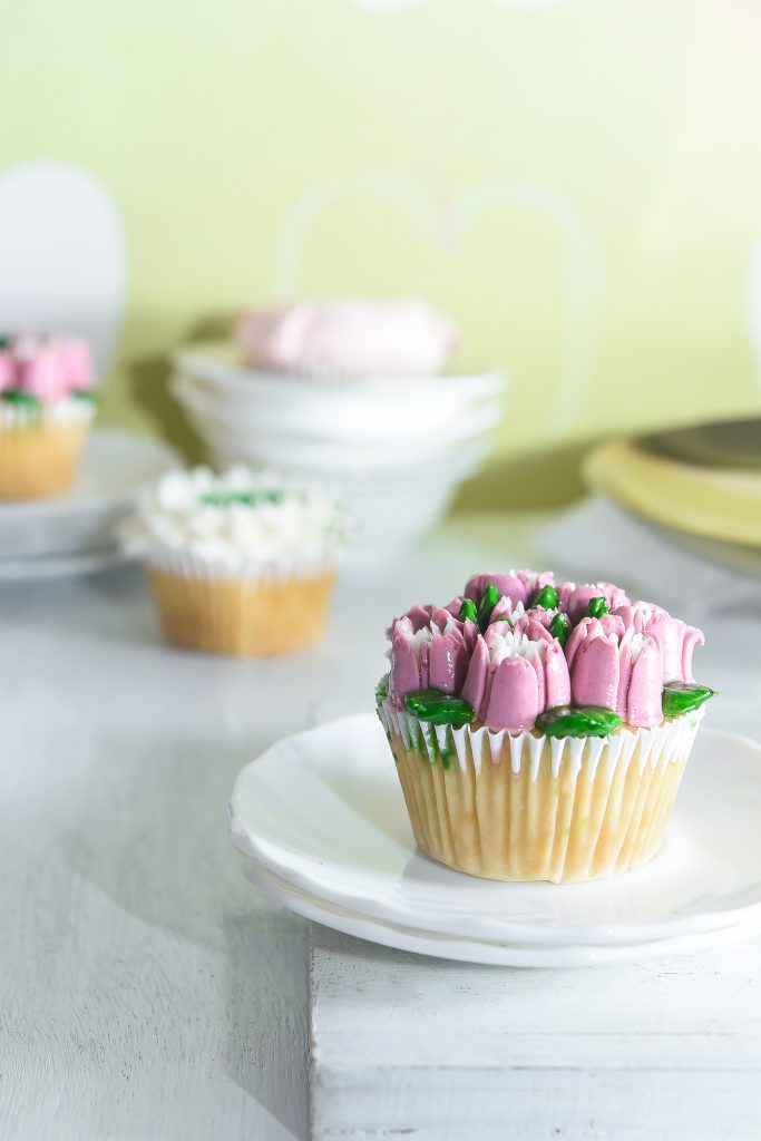 Mastering the Art of Cupcakes – 2 Bliss of Baking